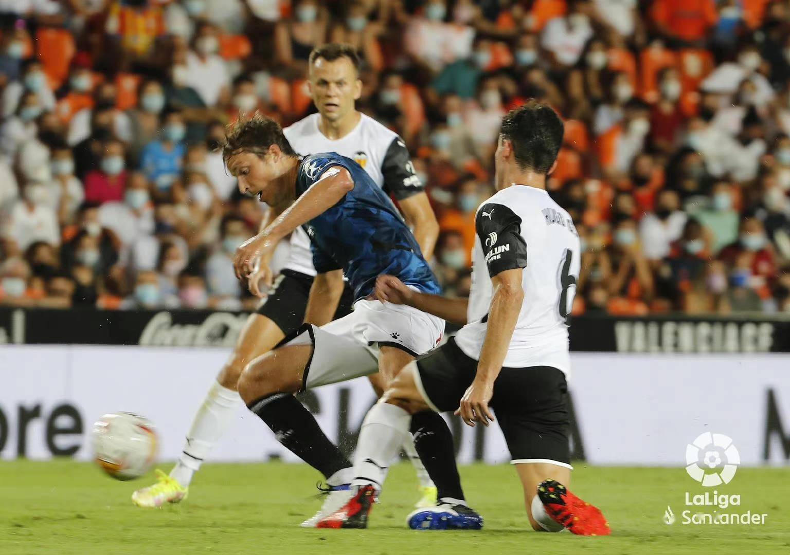 开云APP-巴黎精彩逆转！淘汰西班牙传统劲旅