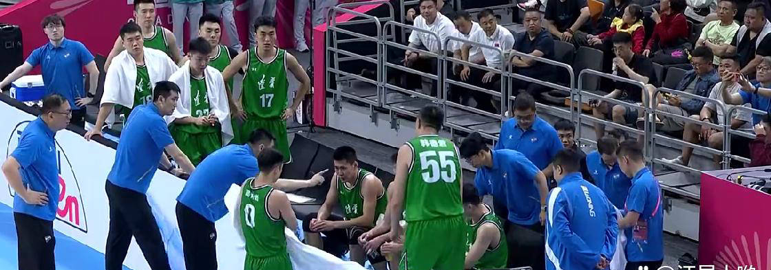 浙江队逆转湖人,赵继伟关键制胜 浙江队逆转湖人,赵继伟关键制胜