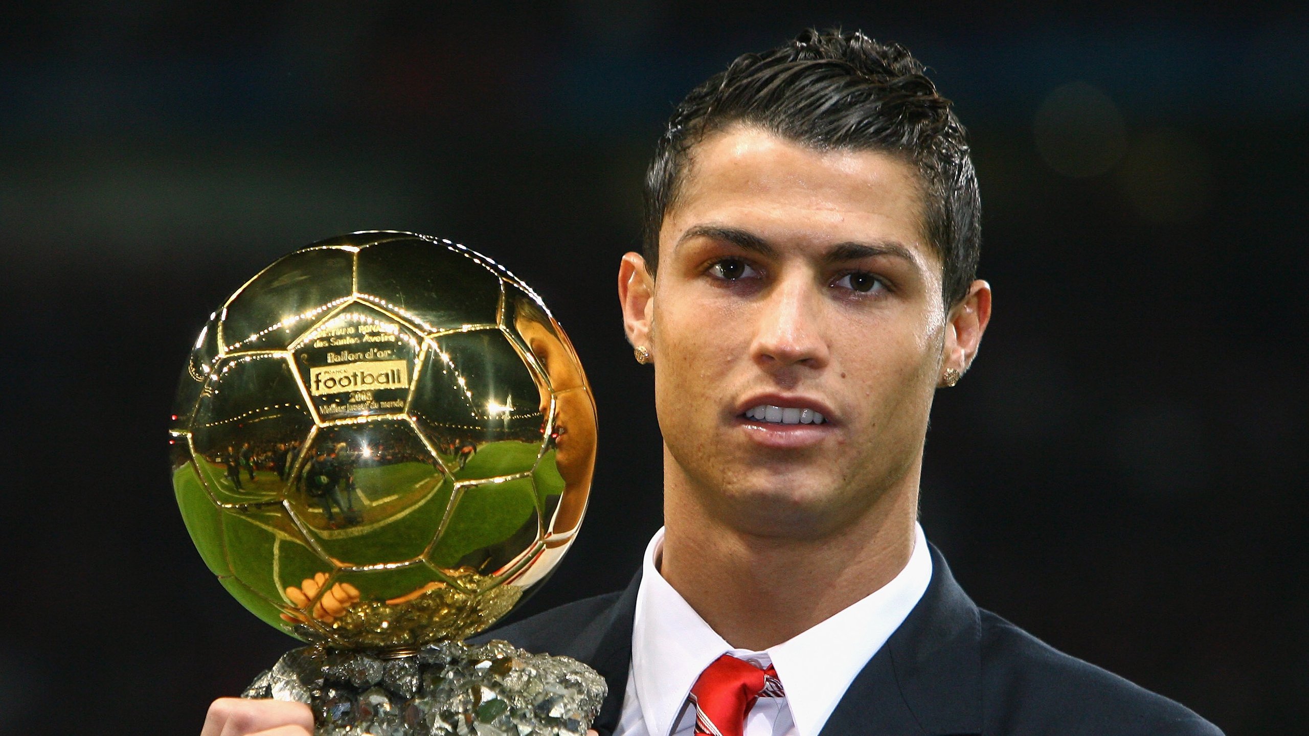 引擎轰鸣，冠军诞生，班凯罗之夜如何定义F1历史